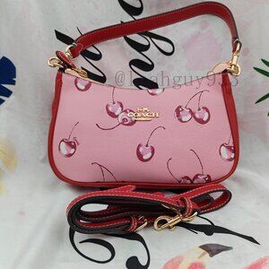 Coach Teri shoulder bag Pink Cherry